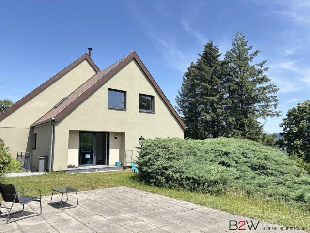 Maison 6 pièces 205 m²