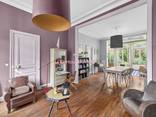 Maison 6 pièces 205 m²