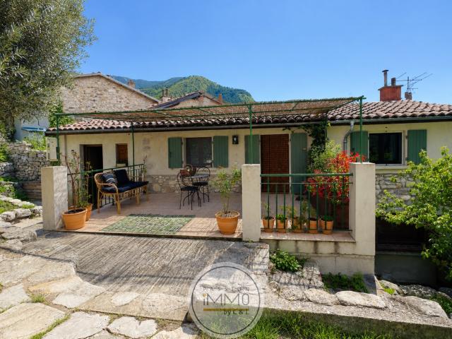 Maison 6 pièces 205 m²