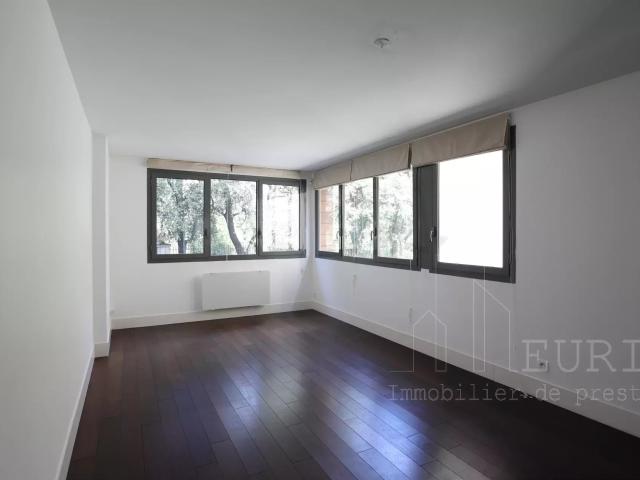 Maison 6 pièces 205 m²