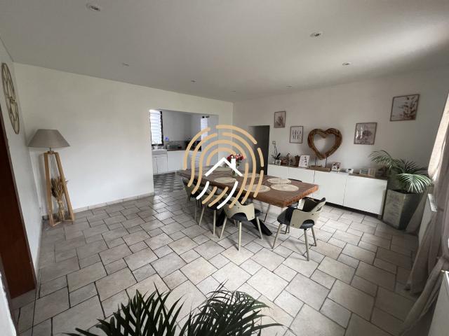 Maison 6 pièces 205 m²