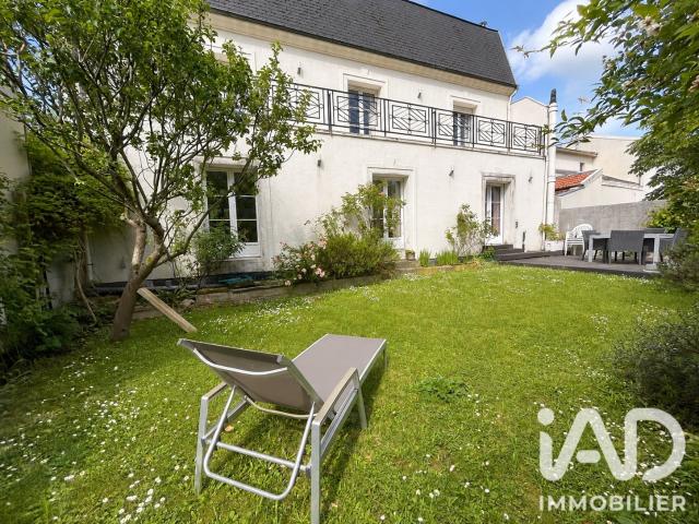 Maison 6 pièces 205 m²