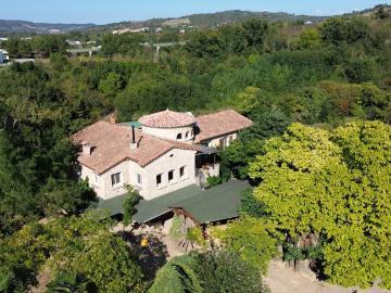 Maison 6 pièces 205 m²