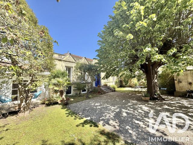 Maison 6 pièces 205 m²