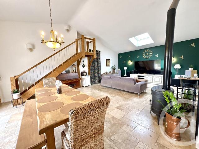 Maison 6 pièces 205 m²