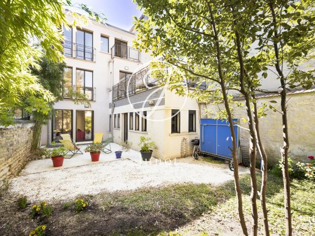 Maison 6 pièces 205 m²