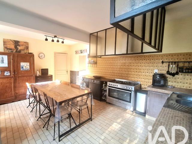 Maison 6 pièces 206 m²