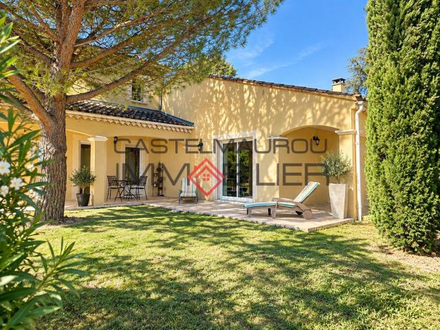 Maison 6 pièces 206 m²