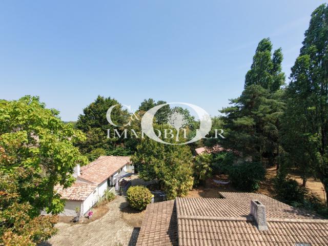 Maison 6 pièces 206 m²