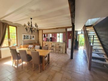 Maison 6 pièces 207 m²