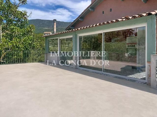 Maison 6 pièces 207 m²