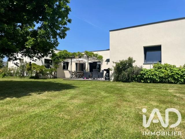 Maison 6 pièces 207 m²