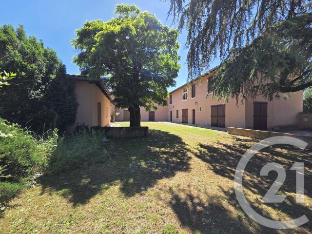 Maison 6 pièces 208 m²
