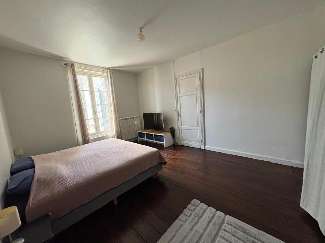 Maison 6 pièces, 208 m² à louer à Saint Agnant 17620