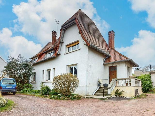 Maison 6 pièces 209 m²