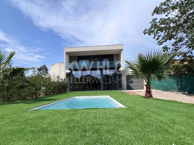 Maison 6 pièces 209 m²