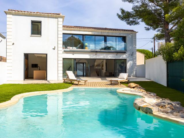 Maison 6 pièces 209 m²