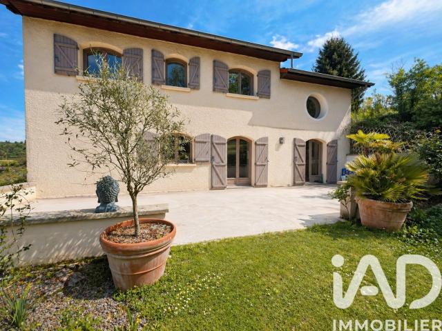 Maison 6 pièces 200 m²