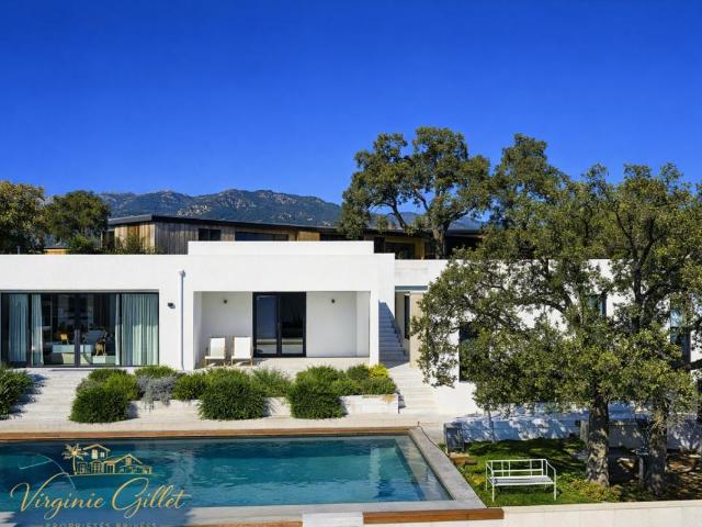 Maison 6 pièces 200 m²