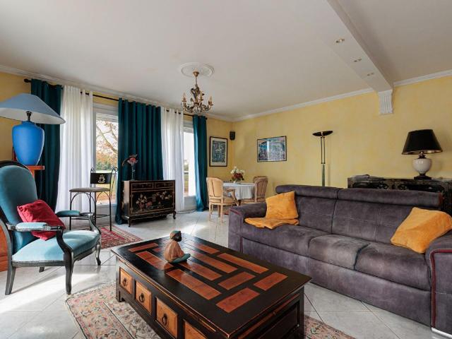 Maison 6 pièces 182 m²