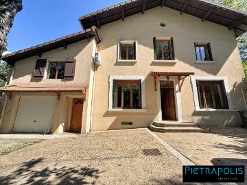 Maison 6 pièces 200 m²