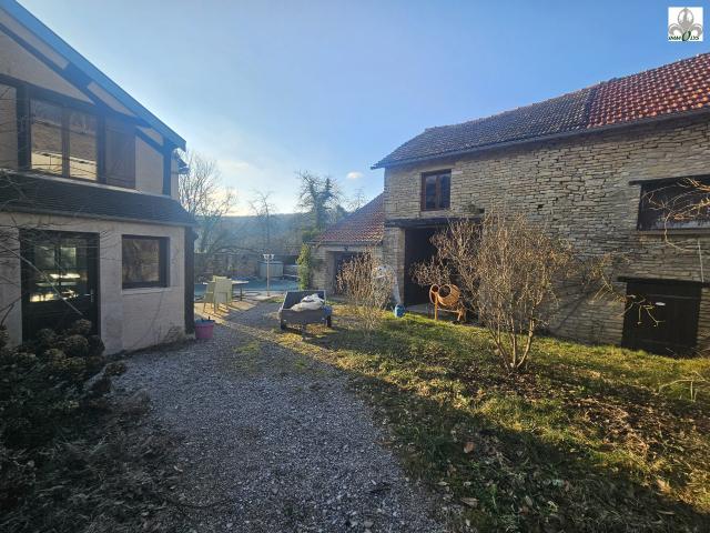 Maison 6 pièces 200 m²