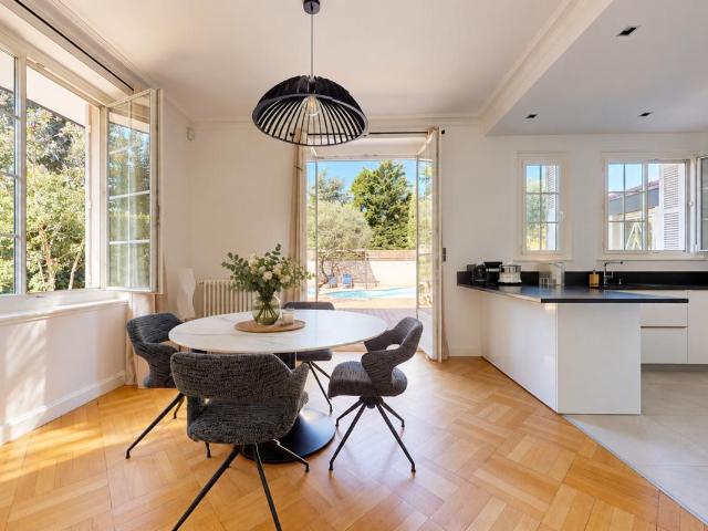 Maison 6 pièces 200 m²