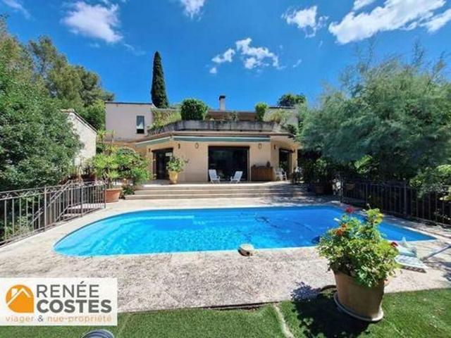 Maison 6 pièces 200 m²
