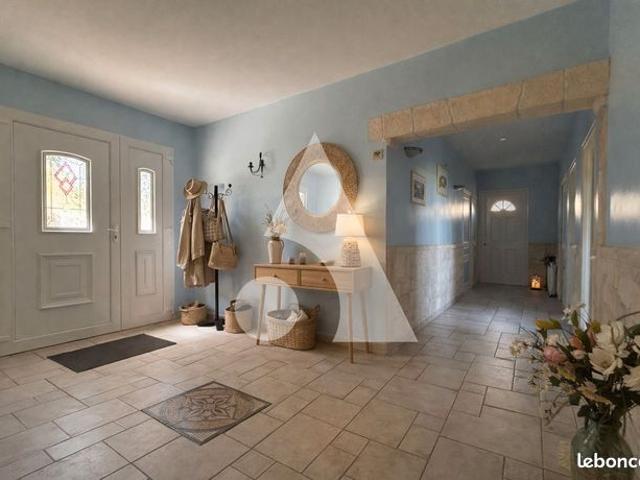 Maison 6 pièces 200 m²