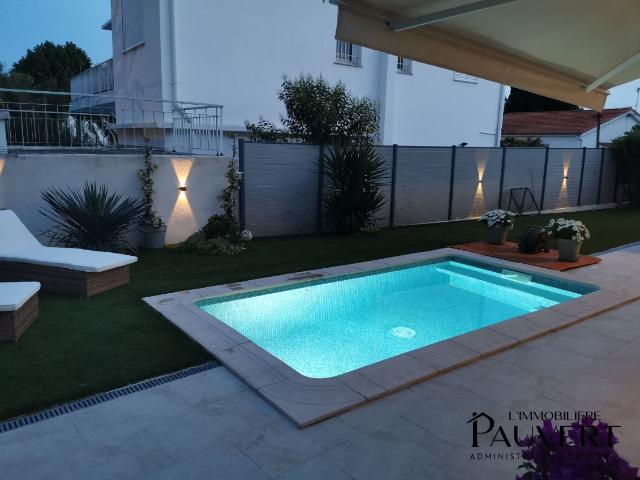 Maison 6 pièces 200 m²