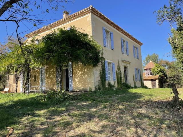 Maison 6 pièces 291 m²