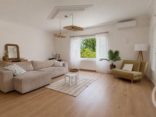 Maison 6 pièces 200 m²