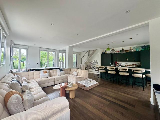 Maison 6 pièces 200 m²