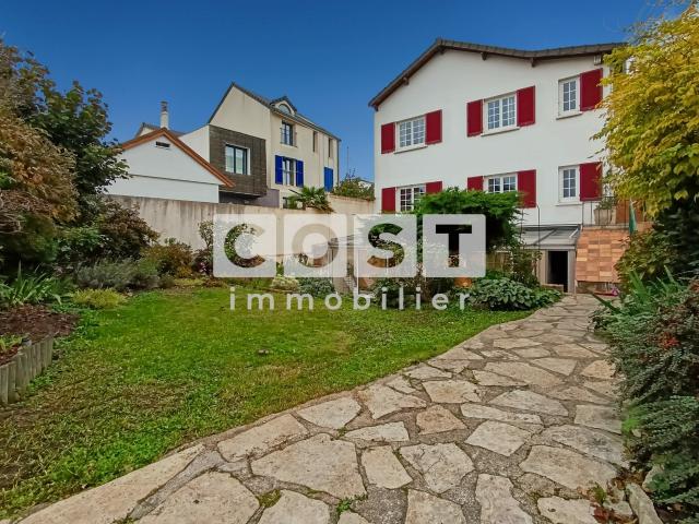 Maison 6 pièces 200 m²