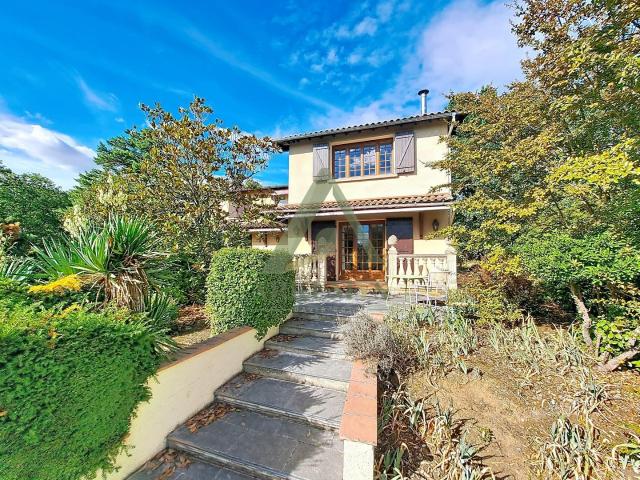 Maison 6 pièces 200 m²