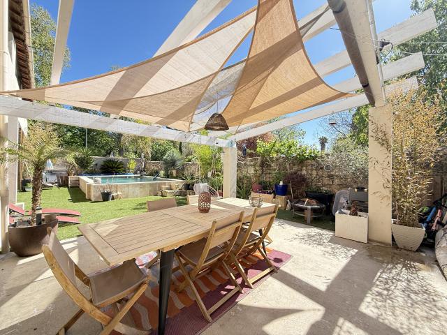 Maison 6 pièces 200 m²
