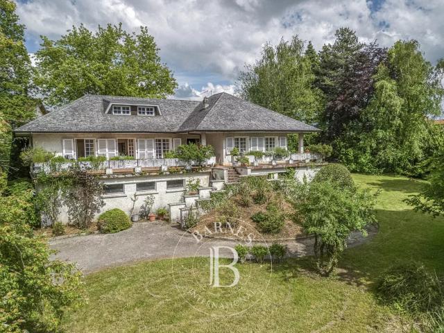 Maison 6 pièces 200 m²