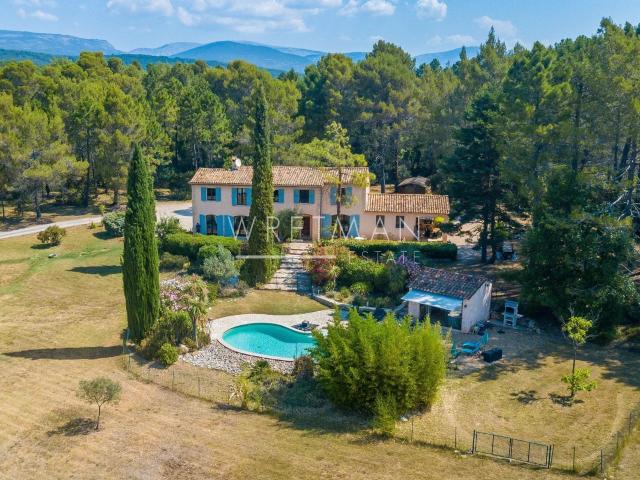 Maison 6 pièces 200 m²