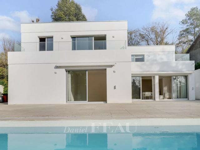 Maison 6 pièces 200 m²