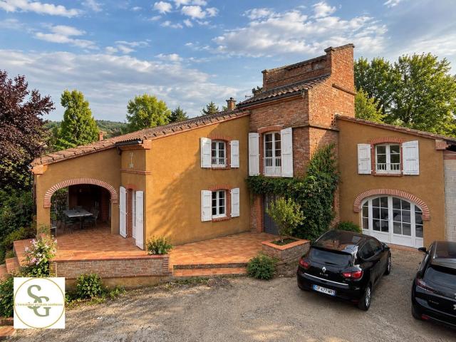 Maison 7 pièces 200 m²