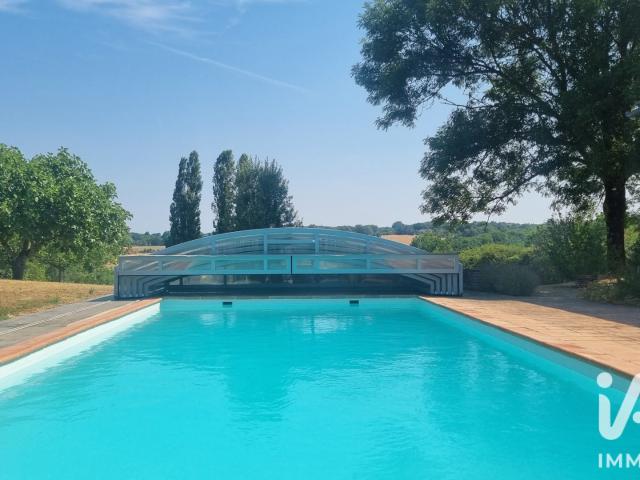 Maison 6 pièces 200 m²