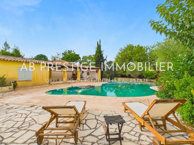 Maison 6 pièces 200 m²