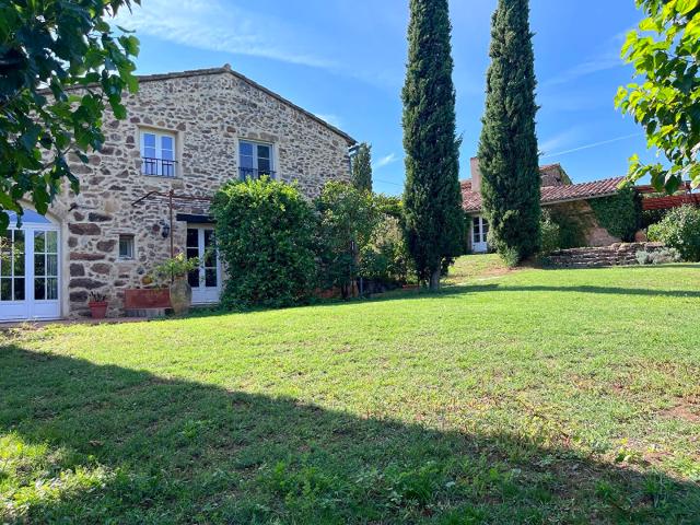Maison 6 pièces 200 m²