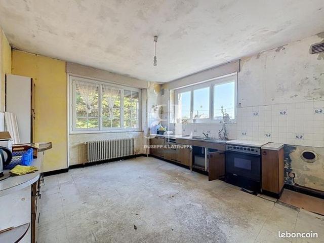 Maison 6 pièces 200 m²