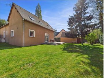 Maison 6 pièces 201 m²