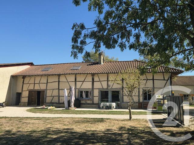 Maison 6 pièces 201 m²