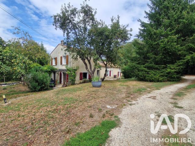 Maison 6 pièces 202 m²