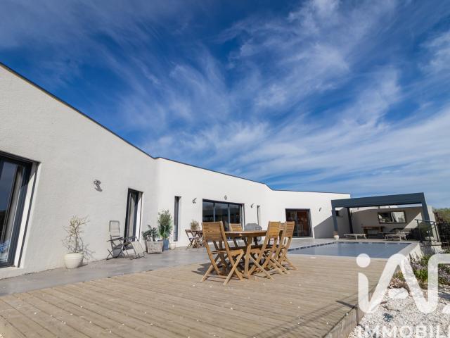 Maison 6 pièces 202 m²