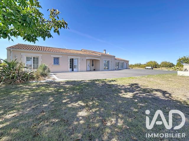 Maison 6 pièces 202 m²