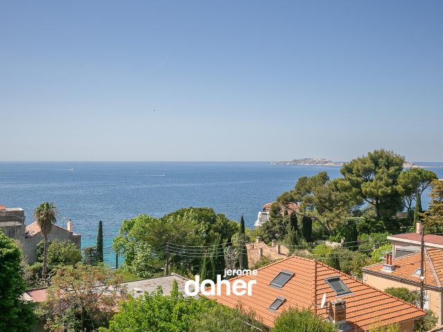 Maison 6 pièces 202 m²